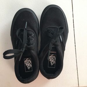 NEW NEVER WORN - Vans Kids black size 13